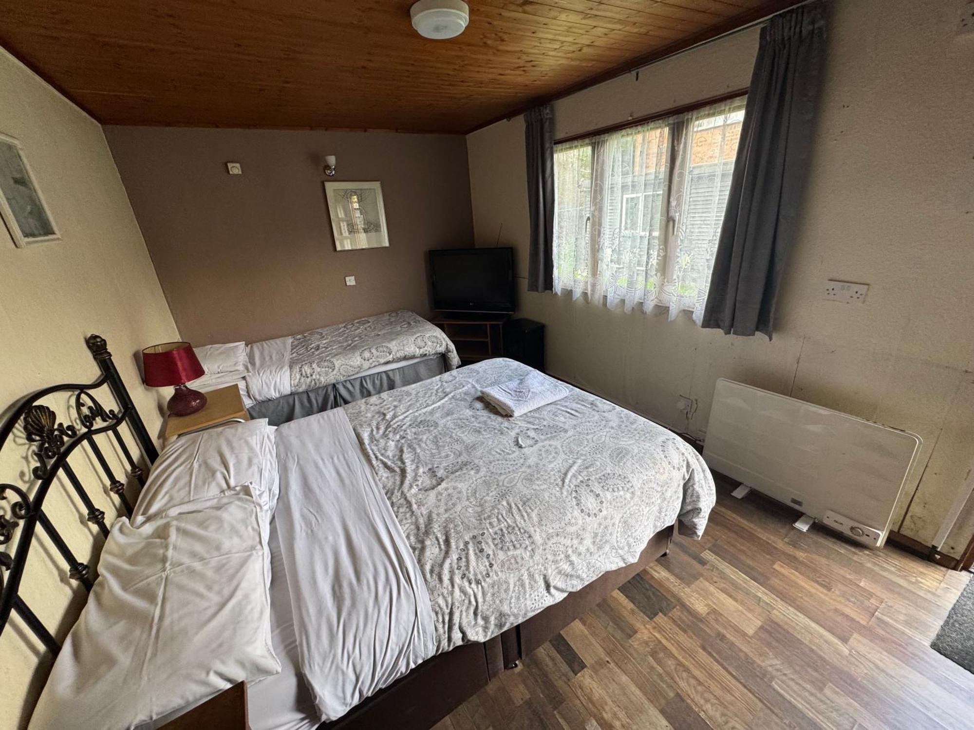 Charde Guest House Бирмингем Экстерьер фото