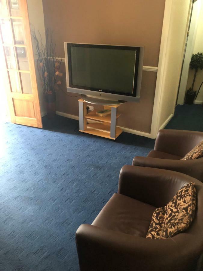 Charde Guest House Бирмингем Экстерьер фото
